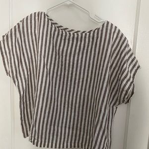 Conscious Clothing linen boxy top.